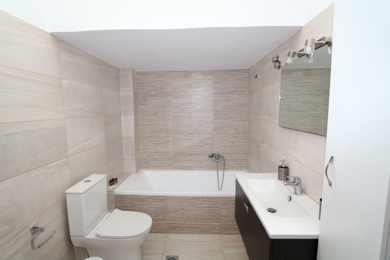Molly Apartments Argostoli  Ngoại thất bức ảnh