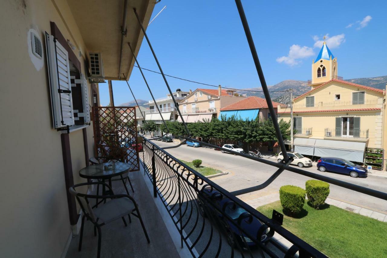 Molly Apartments Argostoli  Ngoại thất bức ảnh