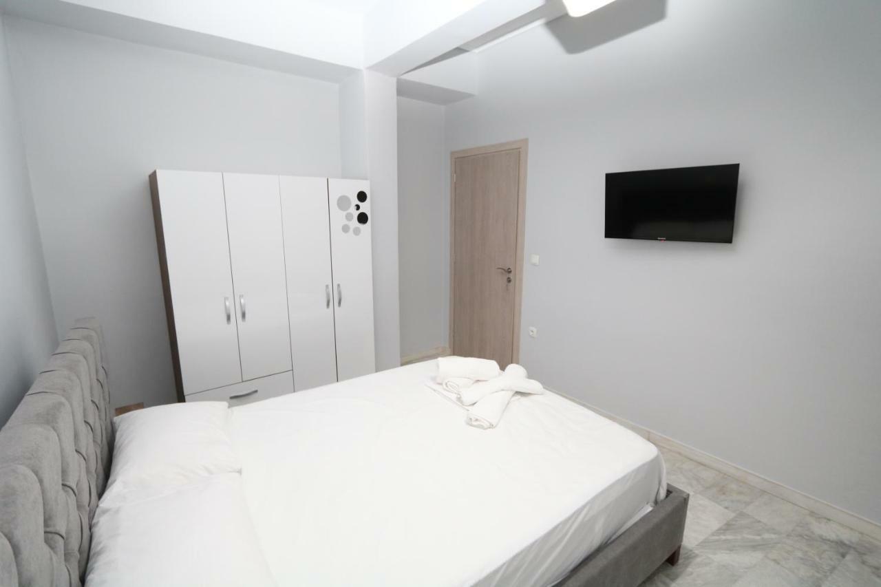 Molly Apartments Argostoli  Ngoại thất bức ảnh