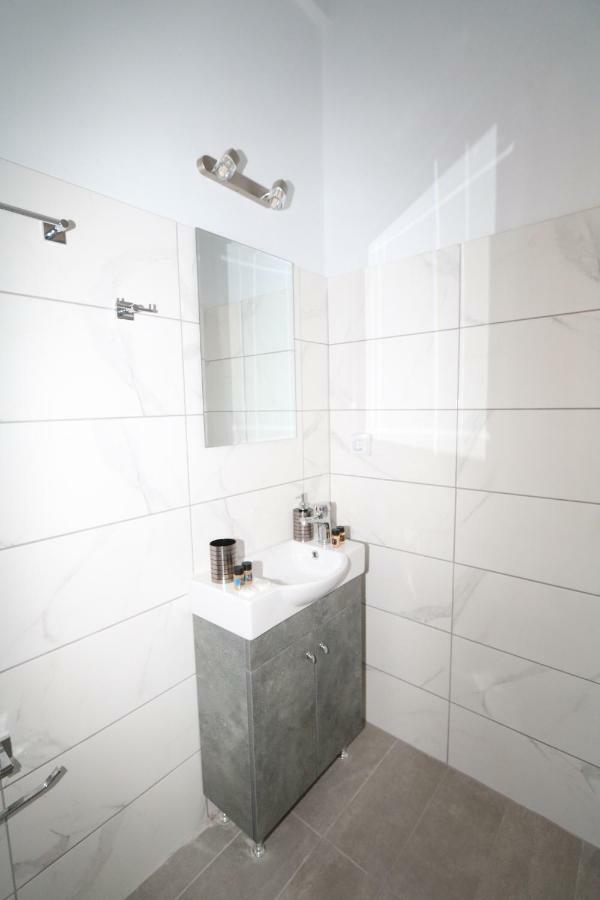 Molly Apartments Argostoli  Ngoại thất bức ảnh